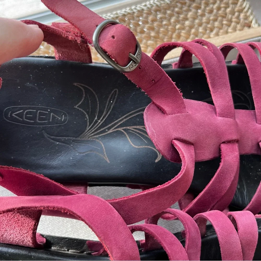 Keen Red Leather Alman Gladiator Ankle Strap Sandals, 9, Strappy Comfort - Picture 7 of 16